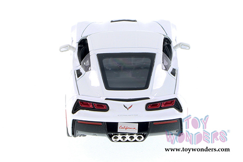Showcasts Collectibles - Chevrolet Corvette Stingray Hard Top (2014, 1/24 scale diecast model car, Asstd.) 34505
