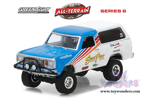 Greenlight - All Terrain Series 6 | Dodge Ramcharger South Point (1977, 1/64 scale diecast model car, White/Blue) 35090C/48