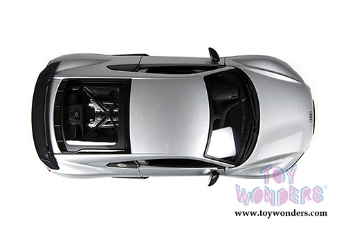 Maisto Premiere - Audi R8 V10 Plus Hard Top (1/18 scale diecast model car, Silver) 36213SV