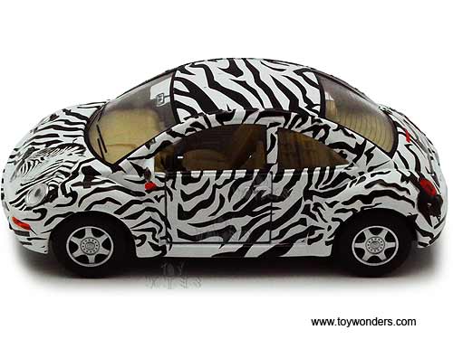 Kinsmart - Volkswagen New Beetle Hard Top w/ Decals (1/32 scale diecast model car, Asstd.) 5062D