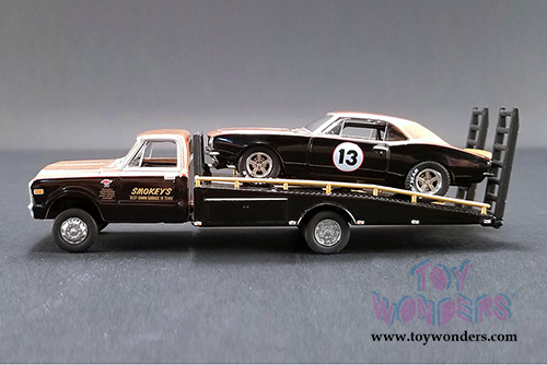 Greenlight/ACME - 1967 Chevrolet® C30 Ramp Truck with 1967 Chevrolet® Camaro® Trans Am #13 (1967, 1/64 scale diecast model car, Gold/Black) 51164