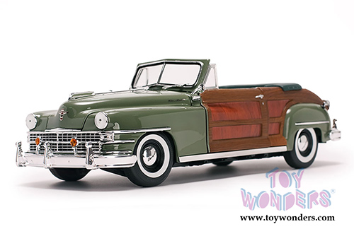 Sun Star USA - Chrysler Town & Country Convertible (1948, 1/18 scale diecast model car, Heather Green) 6142