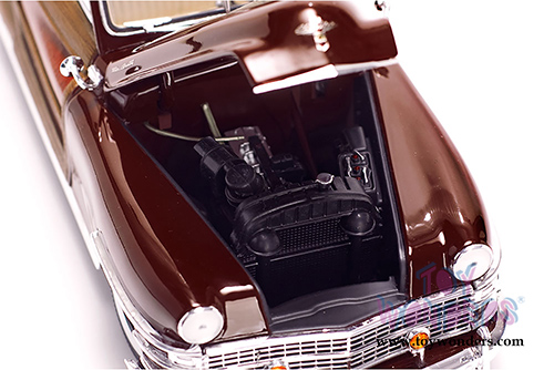 Sun Star USA - Chrysler Town & Country Convertible (1948, 1/18 scale diecast model car, Costa Rica Brown) 6143