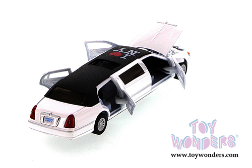 Showcasts Collectibles - I Love New York Lincoln Town Car Stretch Limousine (1999, 1/38 scale diecast model car, Black) 7001DW-LNY