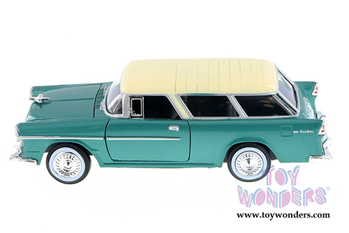 Showcasts Collectibles - Chevy Bel Air Nomad (1955, 1/24 scale diecast model car, Asstd.) 73248/16D