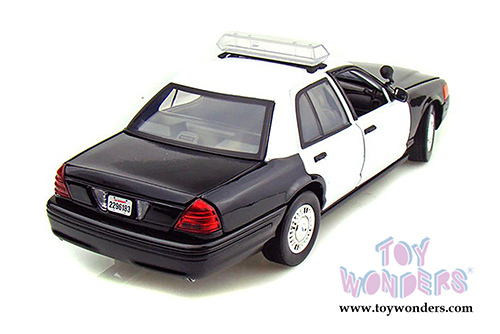 Motormax - Ford Crown Victoria Undecorated Police Hard Top (2001, 1/18 scale diecast model car, Black & White) 73516