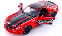 Show product details for Showcasts Collectibles - Racing Assorted Models Hard Top (2003, 2005, 1/24 scale diecast model car, Asstd.) 73774/3D
