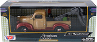 Motormax Premium American - Plymouth Pickup Tow Truck (1941, 1/24 scale diecast model car, Beige/Dark Red) 75342AC