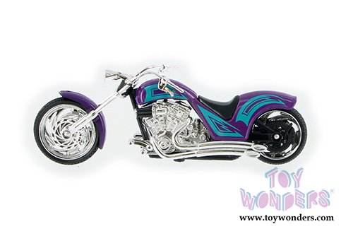Showcasts Collectibles - Iron Choppers Motorcycle (1/18 scale diecast model, Asstd.) 76256A