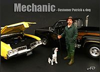 Show product details for American Diorama Figurine - Mechanic | Customer Patrick and Dog (1/18 scale, Green) 77448