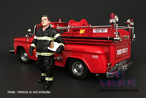 American Diorama Figurine - Firefighter | Fire Chief (1/18 scale, Black/Yellow) 77459