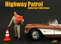 American Diorama Figurine - Highway Patrol | Collecting Traffic Cones (1/18 scale, Beige) 77464