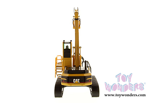 Diecast Masters - Caterpillar 345B Series II Material Handler with Work Tools - Core Classics Series (1/50 scale diecast model car, Yellow) 85080