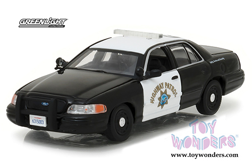 Greenlight - Ford Crown Victoria Police Interceptor Car California Highway Patrol (2008, 1/43 scale diecast model car, Black w/White) 86086