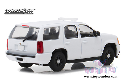 Greenlight - Chevrolet® Tahoe™ Special Service Vehicle (1/43 scale diecast model car, White) 86096