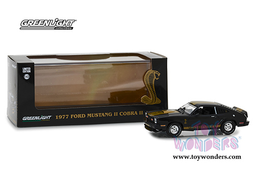 Greenlight - Ford Mustang II Cobra II Hard Top (1977, 1/43 scale diecast model car, Black w/ Gold Stripes) 86319