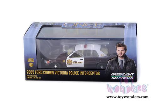 Greenlight Hollywood - Once Upon a Time | Sheriff Graham's Ford Crown Victoria Police Interceptor (2005, 1/43 scale diecast model car, Brown/White) 86525