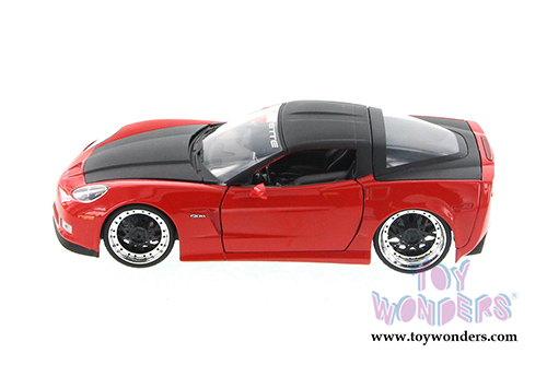 Jada Toys Bigtime Muscle - Chevy Corvette Z06 Hard Top (2006, 1/24 scale diecast model car, Asstd.) 91184YU