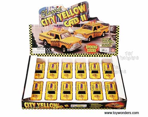 NYC Yellow Taxi Cab w/ The Brooklyn Bridge & Statue of Liberty (4.5") 9589DBS