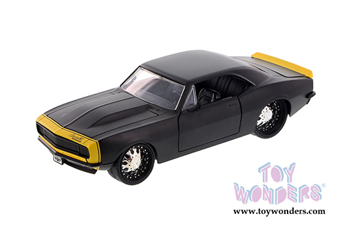 Jada Toys Bigtime Muscle - Chevy Camaro Hard Top (1967, 1/24 scale diecast model car, Asstd.) 97171YU