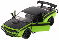 Jada Toys Fast & Furious - Letty's Dodge Challenger Off Road Hard Top (1970, 1/24 scale diecast model car, Green with Black) 97232