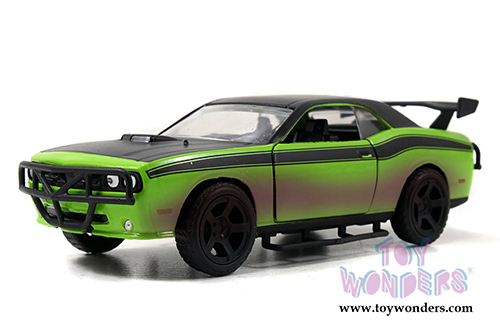 Jada Toys Fast & Furious - Dom's 1970 Dodge Charger Off-Road and Letty's Dodge Challenger Off-Road Twin Pack Hard Top (1970, 1/32 scale diecast model car, Asstd.) 97340