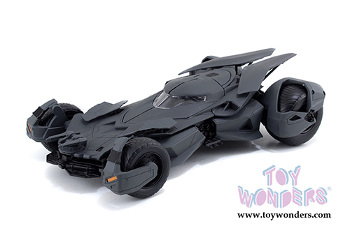 Jada Toys - Metals Die Cast | Batman v Superman - Batmobile Model Kit  (1/24, diecast model toy, Primer Gray) 97395