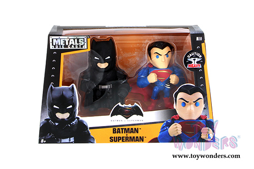 Jada Toys - Metals Die Cast | Batman v Superman - Armored Batman and Superman Twin Pack Alternate Version Figures (4" diecast model toy, Black and Blue) 97524