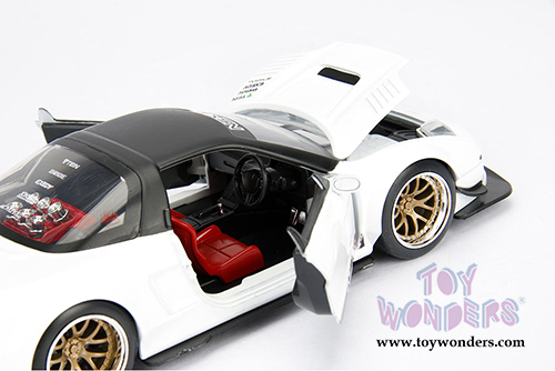 Jada Toys - Metals Die Cast | JDM Tuners™ Honda NSX Type-R Japan Spec Wide Body Hard Top (2002, 1/24, diecast model car, Asstd.) 98566WA1