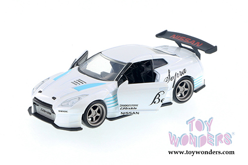 Jada Toys - Metals Die Cast | JDM Tuners™ Nissan GT-R Ben Sopra Hard Top (2009, 1/32, diecast model car, Asstd.) 98574WA1
