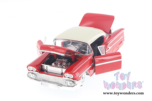 Jada Toys Showroom Floor - Chevy® Impala™ Hard Top (1958, 1/24 scale diecast model car, Asstd.) 98897D