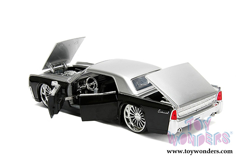 Jada Toys - Metals Die Cast | Lincoln Continental Hard Top (1963, 1/24 scale diecast model car, Asstd.) 99555DP1