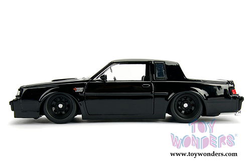 Jada Toys Fast & Furious - Dom's Buick® Grand National™ (1/24 scale diecast model car, Black) 99559