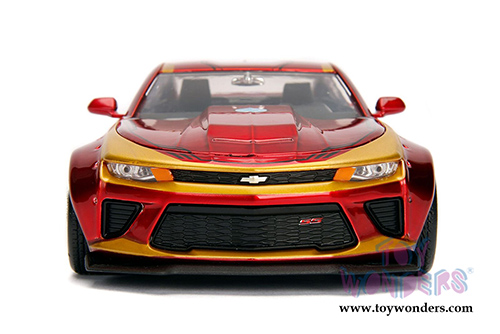 Jada Toys - Metals Die Cast | Chevrolet® Camaro® SS™ with Iron Man™ figure (2016, 1/24, diecast model car, Red/Gold) 99724