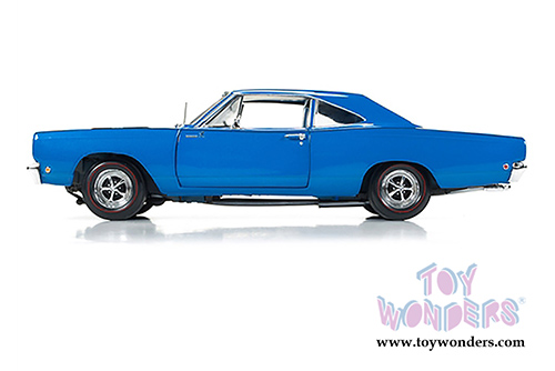 Auto World - American Muscle | Plymouth Road Runner Hard Top Looney Tunes™ Class of '68 (1968, 1/18 scale diecast model car, Electric Blue) AMM1125