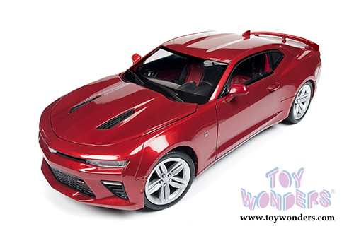 Auto World - Muscle Cars USA |  Chevy® Camaro® SS™ Hard Top (2016, 1/18 scale diecast model car, Garnet Red) AW230