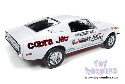 Auto World - Ford Mustang S/S Cobra Jet Hubert Platt Hard Top Class of  '68 50th Anniversary (1968, 1/18 scale diecast model car, White) AW247