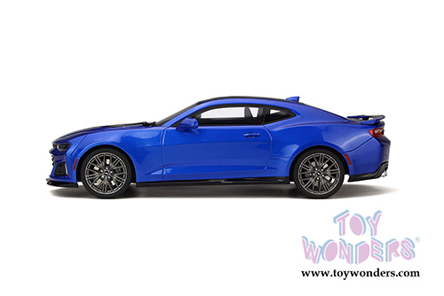 GT Spirit - Chevrolet® Camaro® ZL1 (1/18 scale resin model car, Hyper Blue) GT177